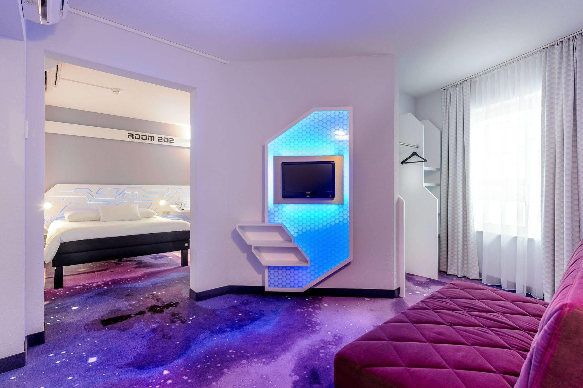 Ibis Styles Altstadt Hotel 2*