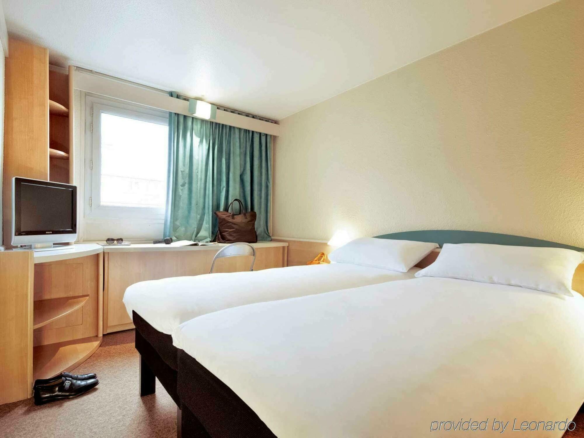 Hotel Ibis Styles Altstadt 2*